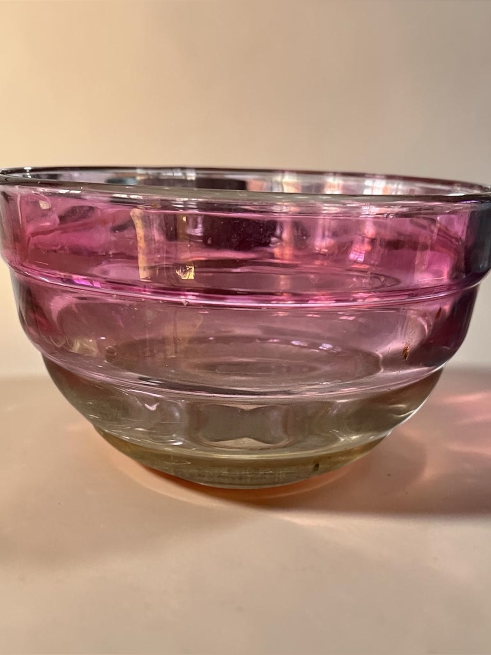 Pink Glass Serving Bowl - Elegant Home Kitchen Accent